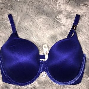 36DD Victoria Secret Bra with convertible straps